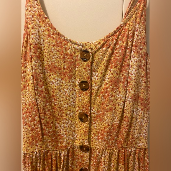 Floral Button Dress - Picture 4 of 9